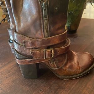 Freeebird ankle boots